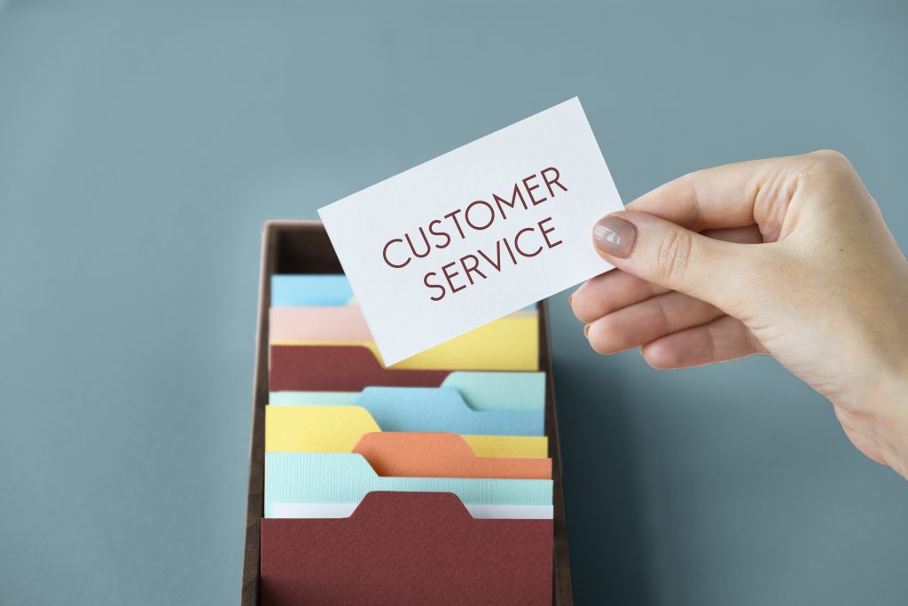 10 Powerful Customer Experience Examples That Drive Growth 3 Customer Experience examples: comparison between customer experience and customer service